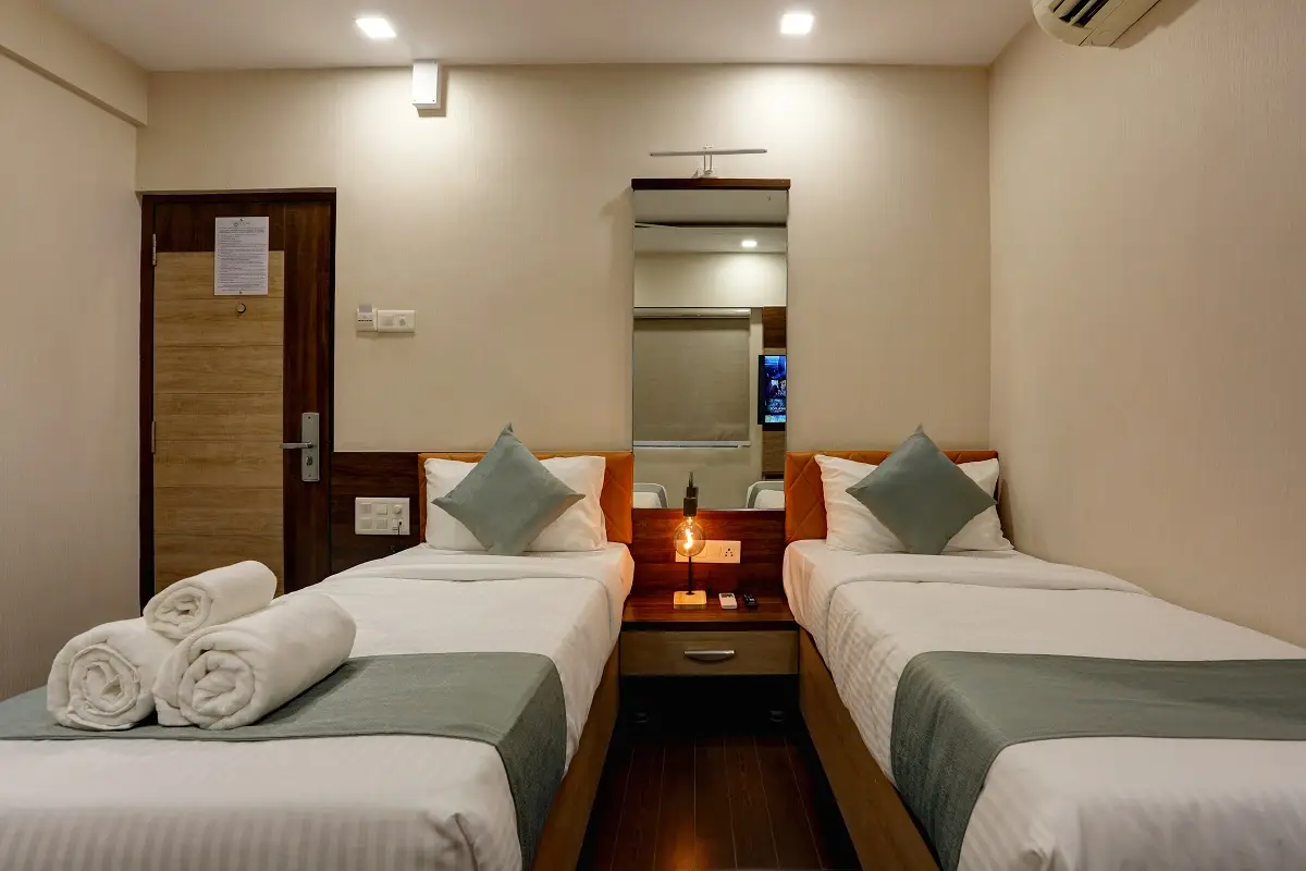 Classic Room at Hotel Ozone Inn