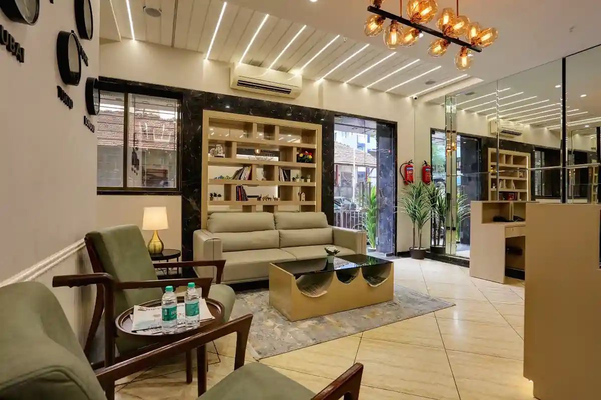 Hotel Ozone Inn Lobby